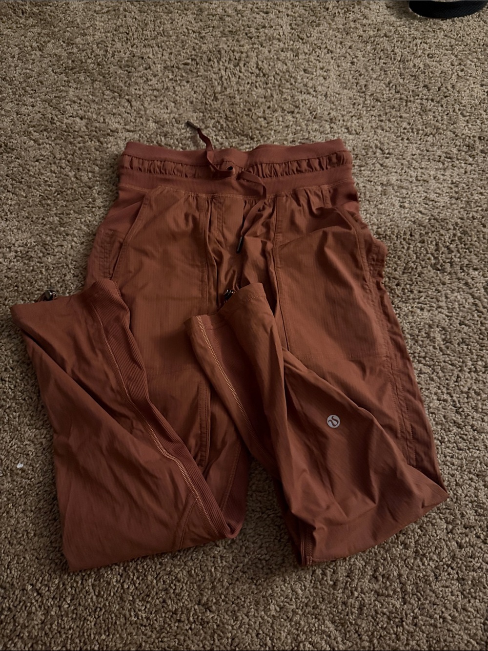 Lululemon Rust Brown Athletic Joggers